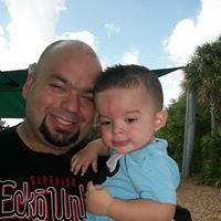 Alejandro Velez Photo 37