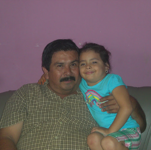 Alberto Contreras Photo 37