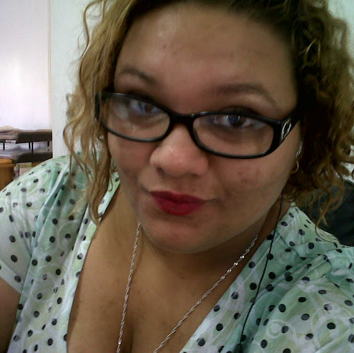 Megan Knowles Photo 18