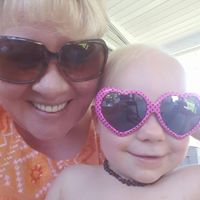 Colleen Hughes Photo 14