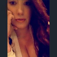 Rachel Garland Photo 29