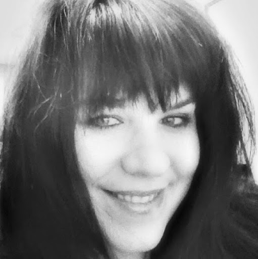 Tracy Dickens Photo 5