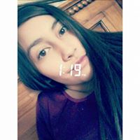 Deborah Valencia Photo 13