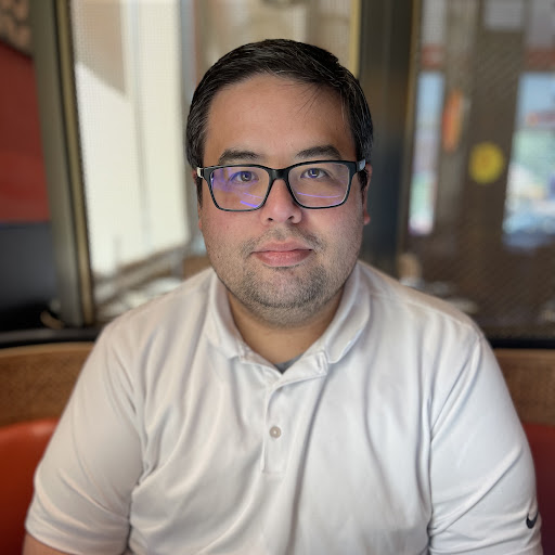 Robert Sevilla Photo 23