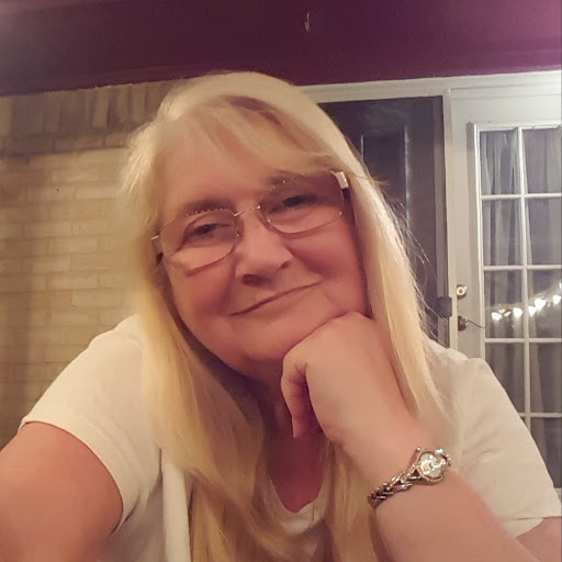 Theresa Harrison Photo 34