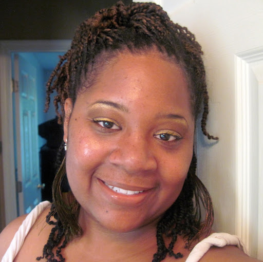 Danielle Garner Photo 14