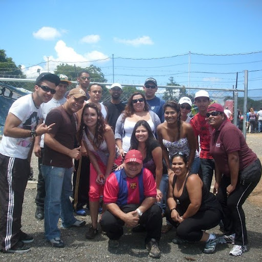 Robert Bermudez Photo 12