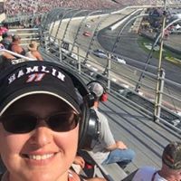 April Richards Photo 46