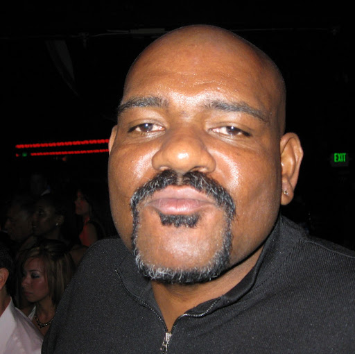 Jonathan Harmon Photo 28