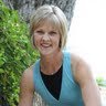 Stephanie Howell Photo 19