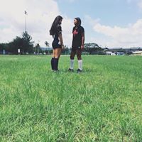 Jillian Davies Photo 8