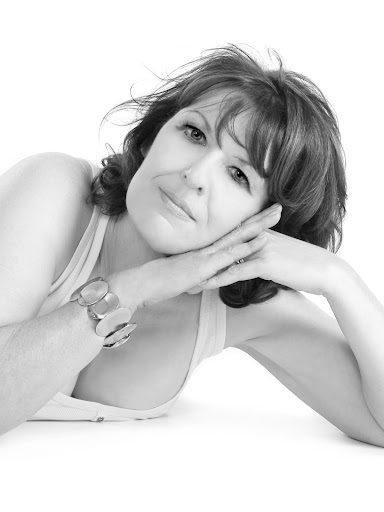 Rose Harrison Photo 34