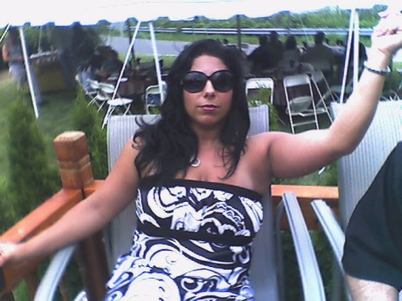 Jennifer Arroyo Photo 8