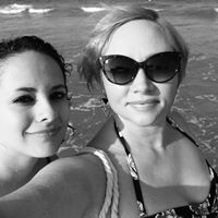 Sarah Roman Photo 20