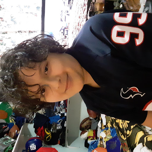 Efrain Vazquez Photo 18