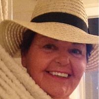 Rachel Stanley Photo 20