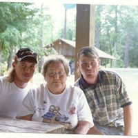 Thomas Knotts Photo 13
