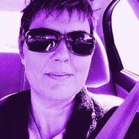 Robin Lawrence Photo 33