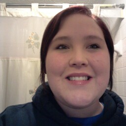 Sarah Parris Photo 5