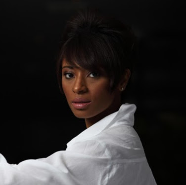 Jennifer Allan Photo 31