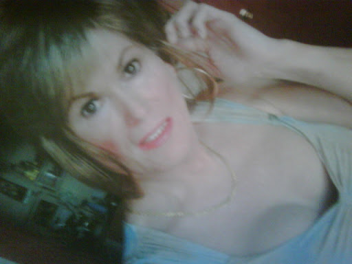Lindsey Dunn Photo 13