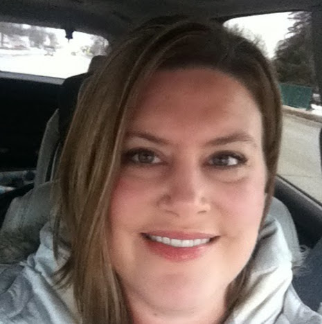 Stephanie Oswald Photo 27