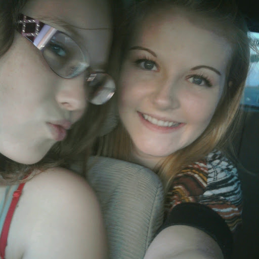 Brittany Knowles Photo 11