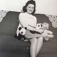Laura Carcich Photo 2