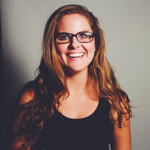 Leah Murphy Photo 19