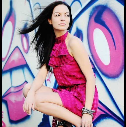 Amy Hammond Photo 19