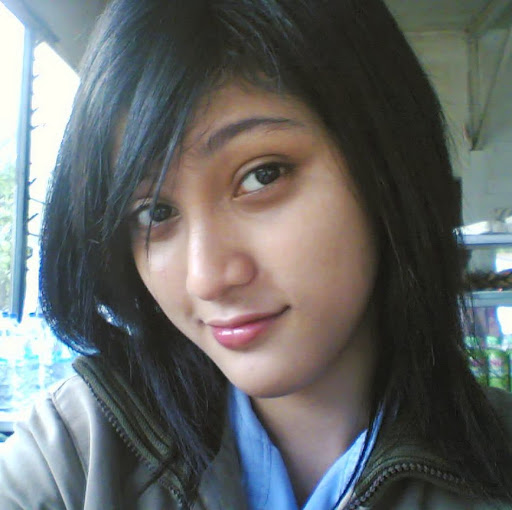 Frances Poole Photo 21