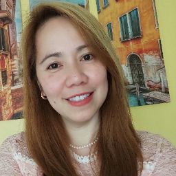 Christine Santos Photo 13