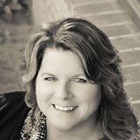 Jenny Meade Photo 8