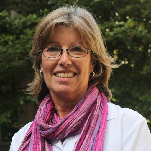 Martha Willis Photo 10