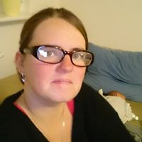 Stefanie Adams Photo 15