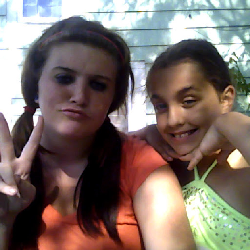 Stephanie Houser Photo 14