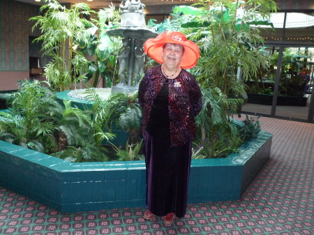 Sharon Hicks Photo 23