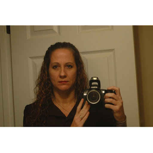 Michele Woods Photo 26