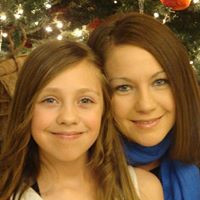 Lisa Derr Photo 29