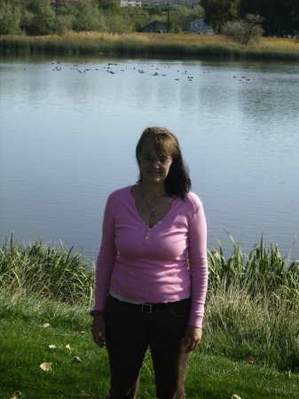 Kathleen Wells Photo 25