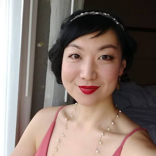Christine Lee Photo 45