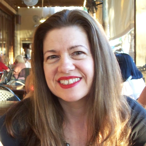 Darlene Martinez Photo 37