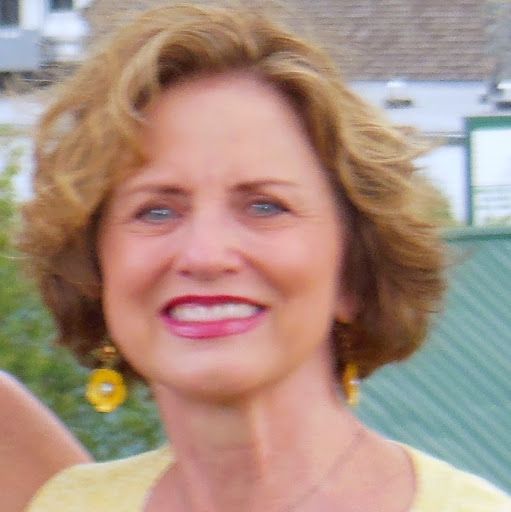 Christy Reynolds Photo 16