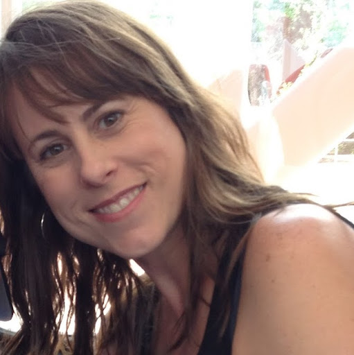 Jennifer Ferris Photo 28