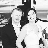 Kristen Combes Photo 11
