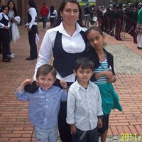 Mary Olarte Photo 8