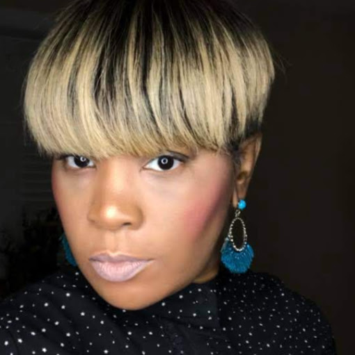 Aretha Williams Photo 20