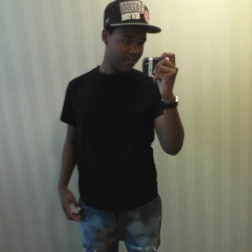Darrell Lyons Photo 16