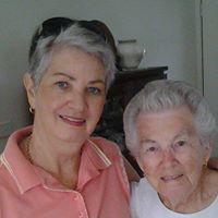 Christine Hutchins Photo 17