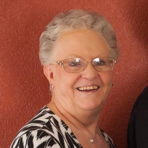 Betty Leonard Photo 12